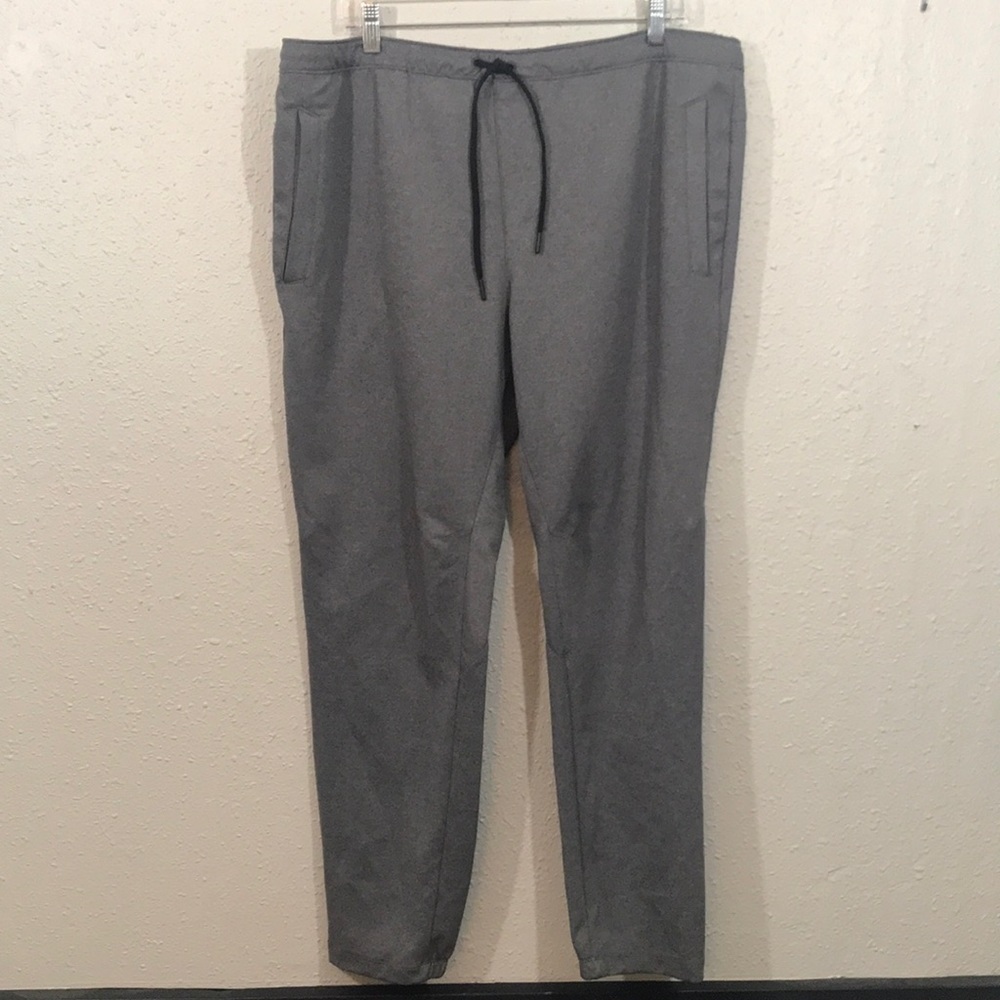 Rhone‎ Gray Nylon Tactel Jogger Track Pants Men's Size Extra Large RH-NTJ-182